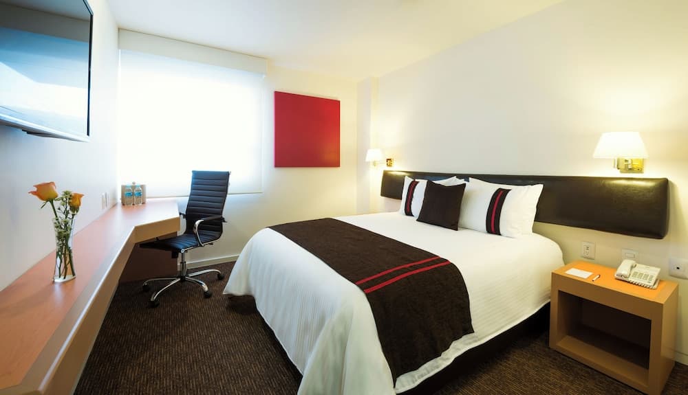 Hotel Misión Express Querétaro photo 3