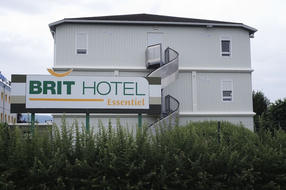 Brit Hotel Essentiel Arverne Clermont Sud photo 3