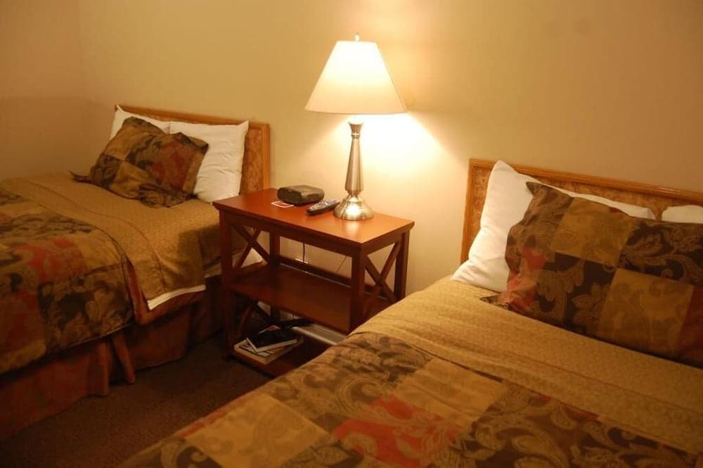 Barons Motor Inn photo 4