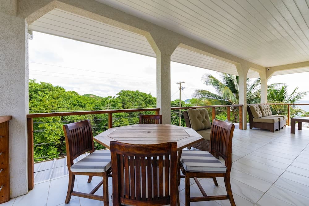 Atma Island Living photo 7
