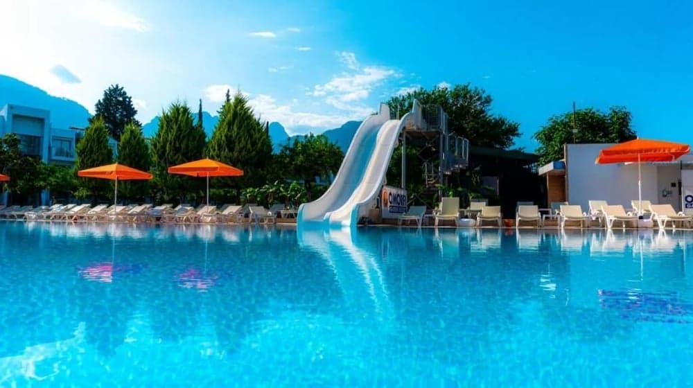 Omorfi Garden Resort Hotel photo 5