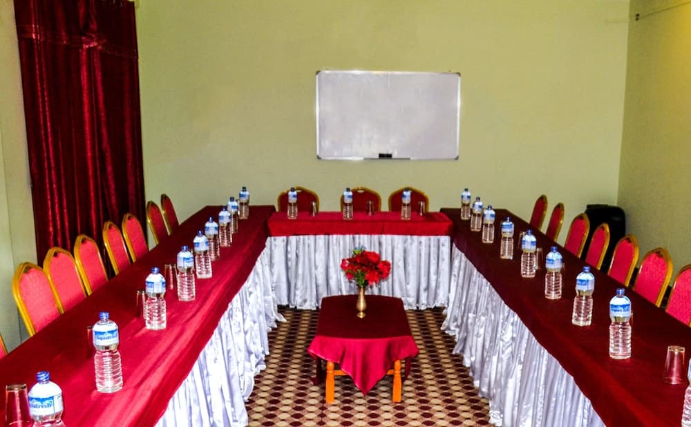 meeting & event spaces