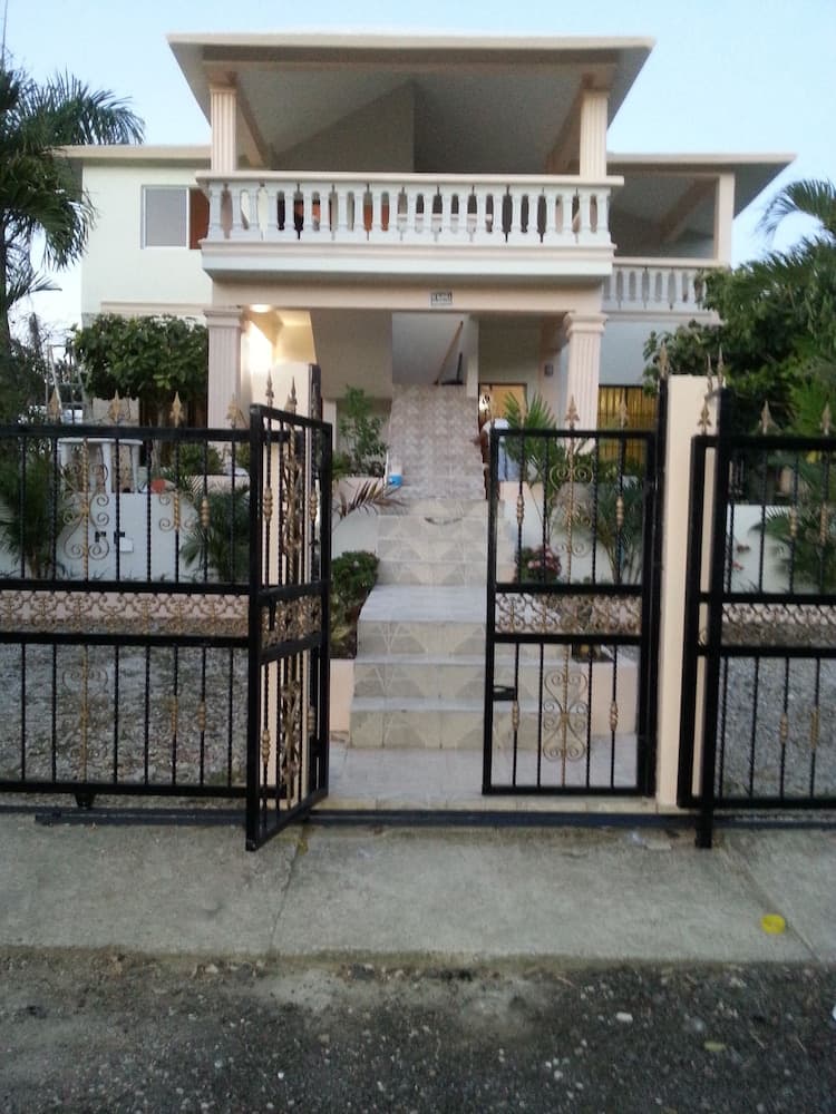 Casa caleton photo 4