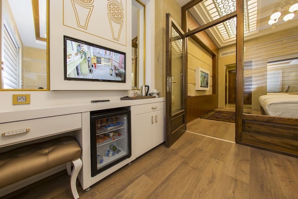 Gherdan Gold Hotel photo 9