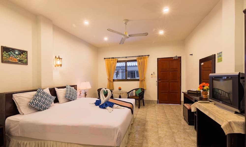 Smile House Karon photo 8