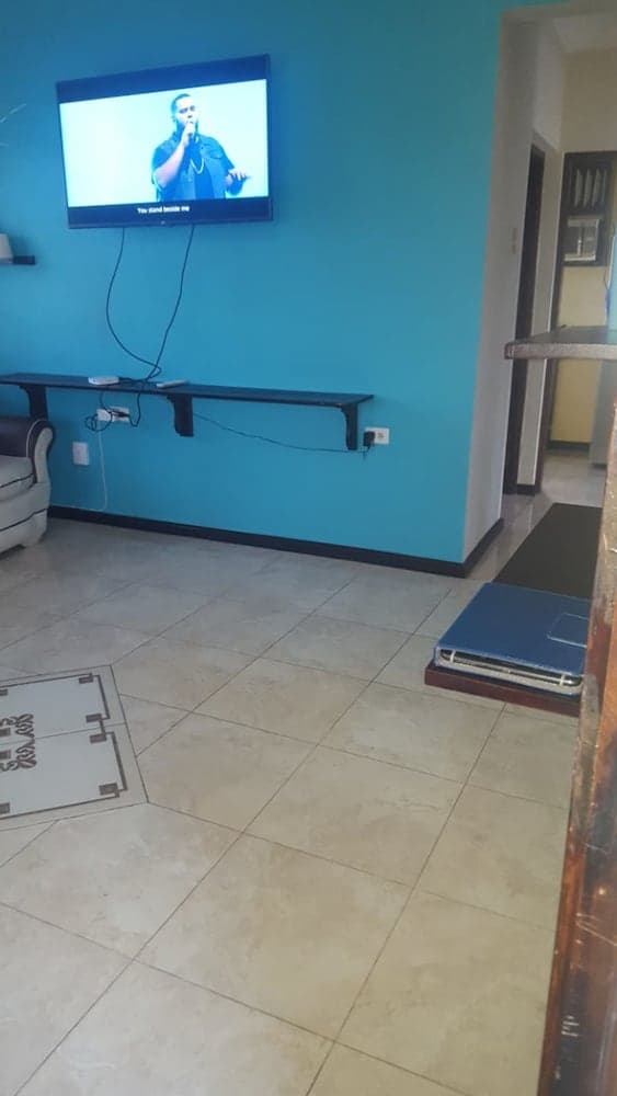 Apartment in Hellshire near Beach photo 9