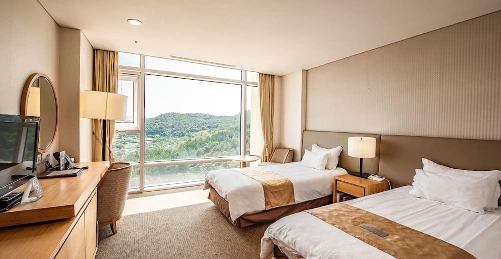 The Ocean Hotel photo 5