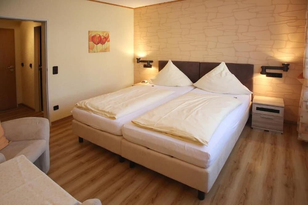 Hotel Haus Christa photo 7