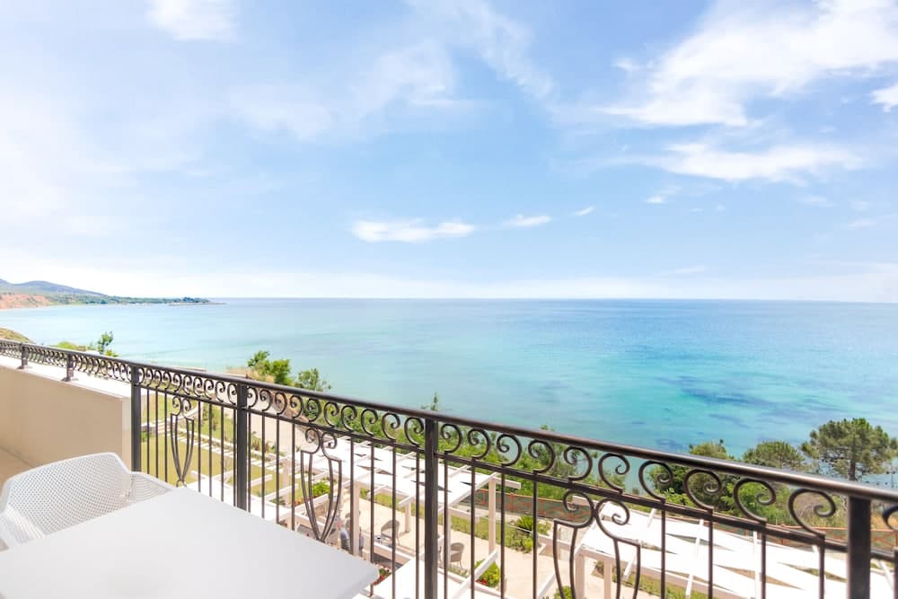 King Maron Beach Hotel & Spa photo 7