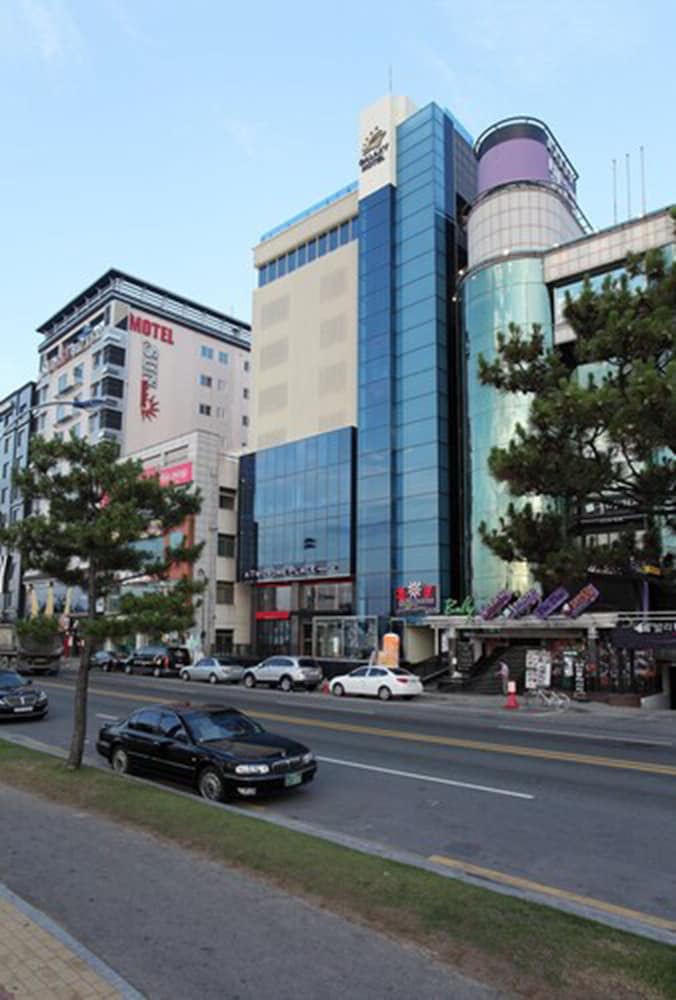 Galaxy Hotel