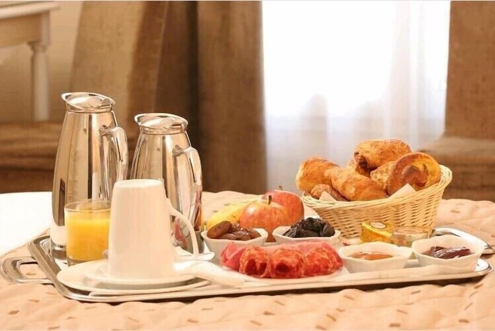 HOTEL MH photo 6