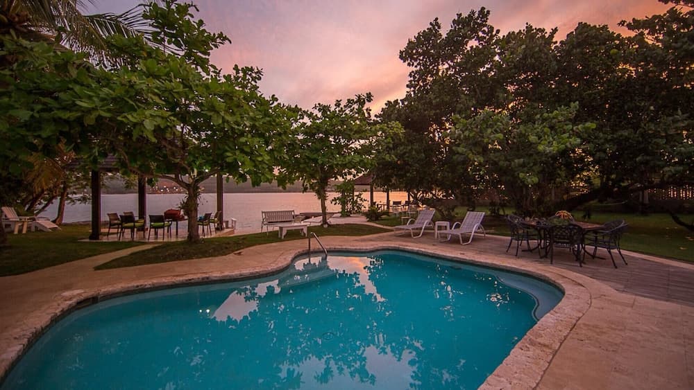 Seagrapes Villa photo 9