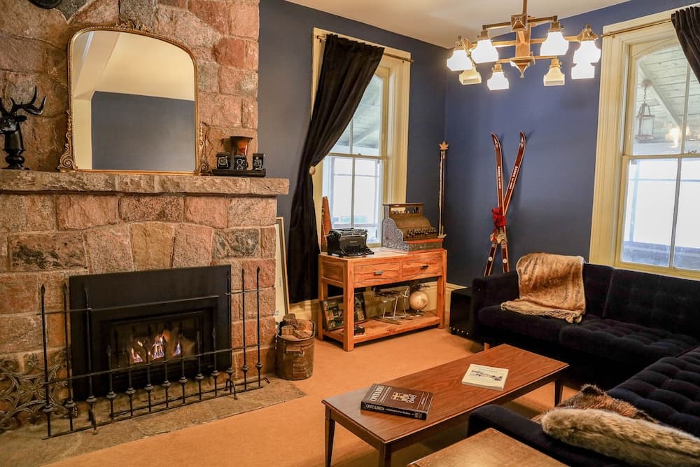 The Saucy Willow Inn and Cottages photo 5
