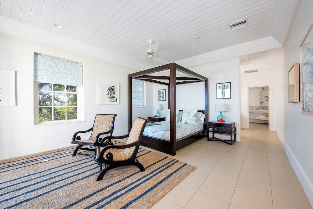 Waterfront Wonder: Cottage With Stunning Views photo 4