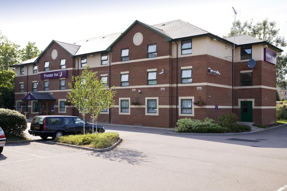 Premier Inn Watford North photo 7