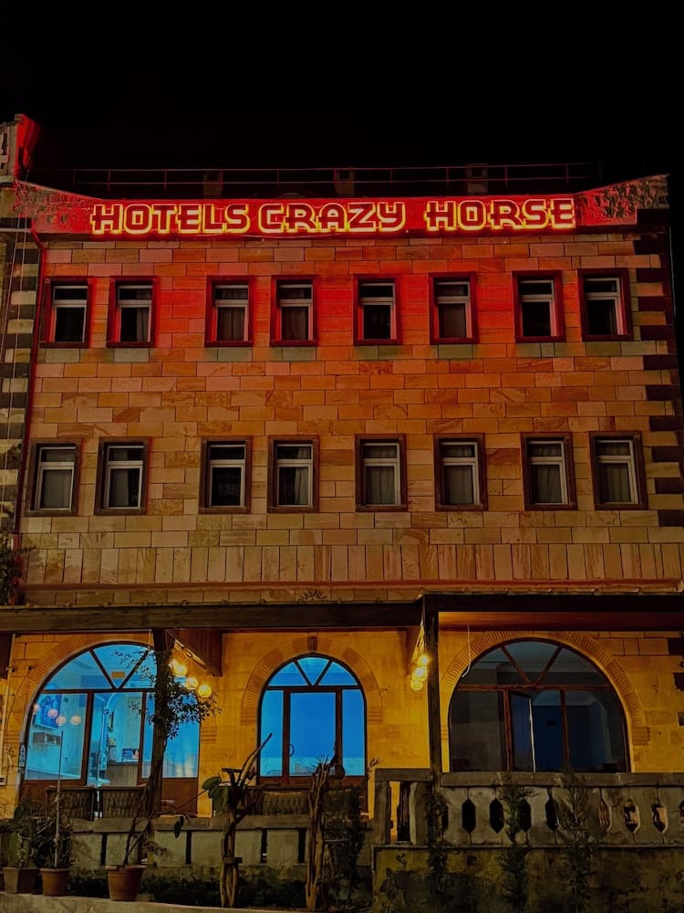 Hotels Crazyhorse