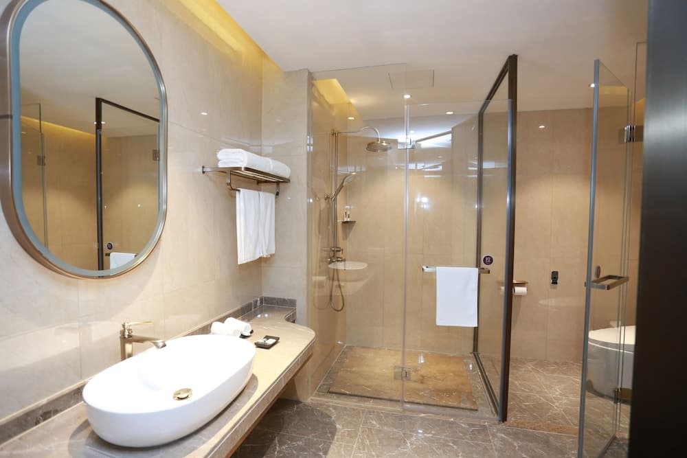 Mercure Wuhan Yangluo photo 2