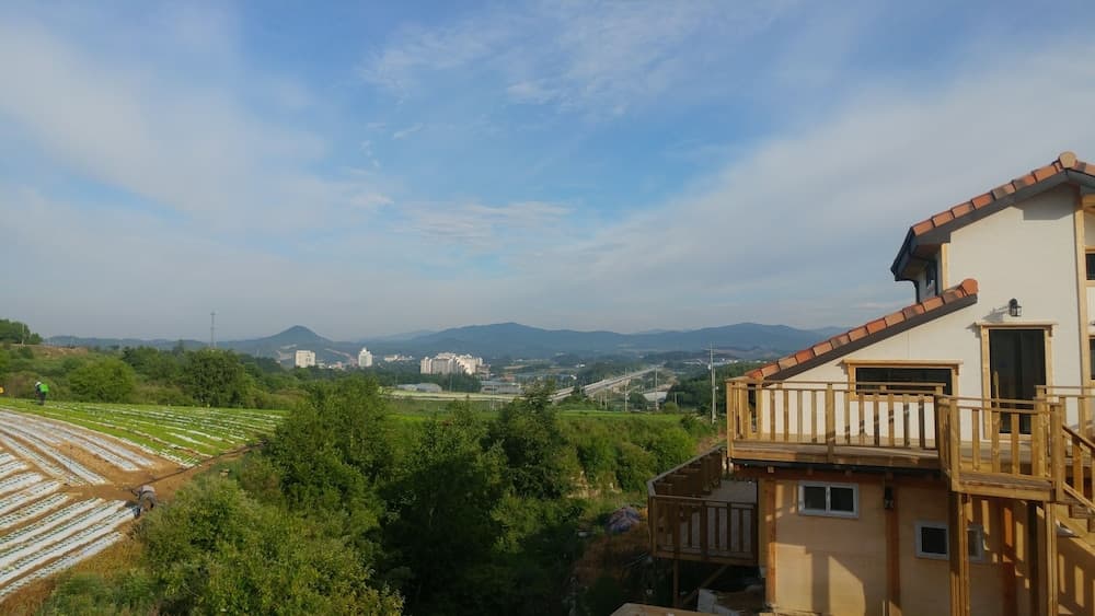 Daegwallyeong Solbawee Log-Housing Pension photo 4