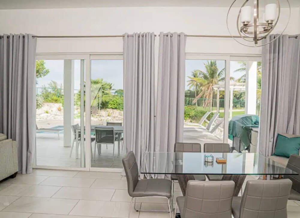 Luxury villa with private pool photo 2