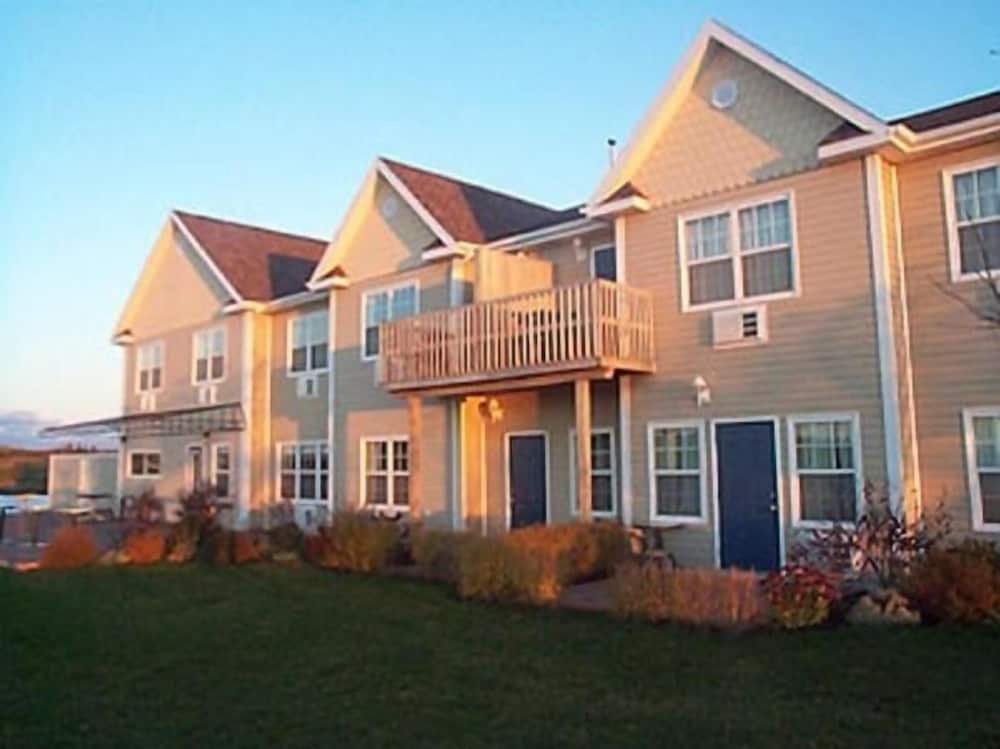 Inn at the Pier photo 4