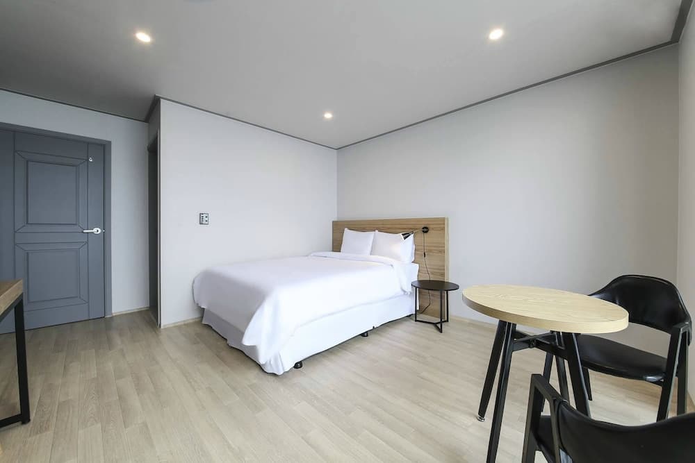 Hotel R Gangneung photo 3