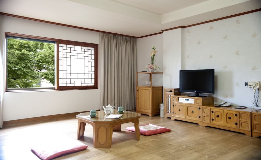 Onyang Hot Spring Hotel photo 3