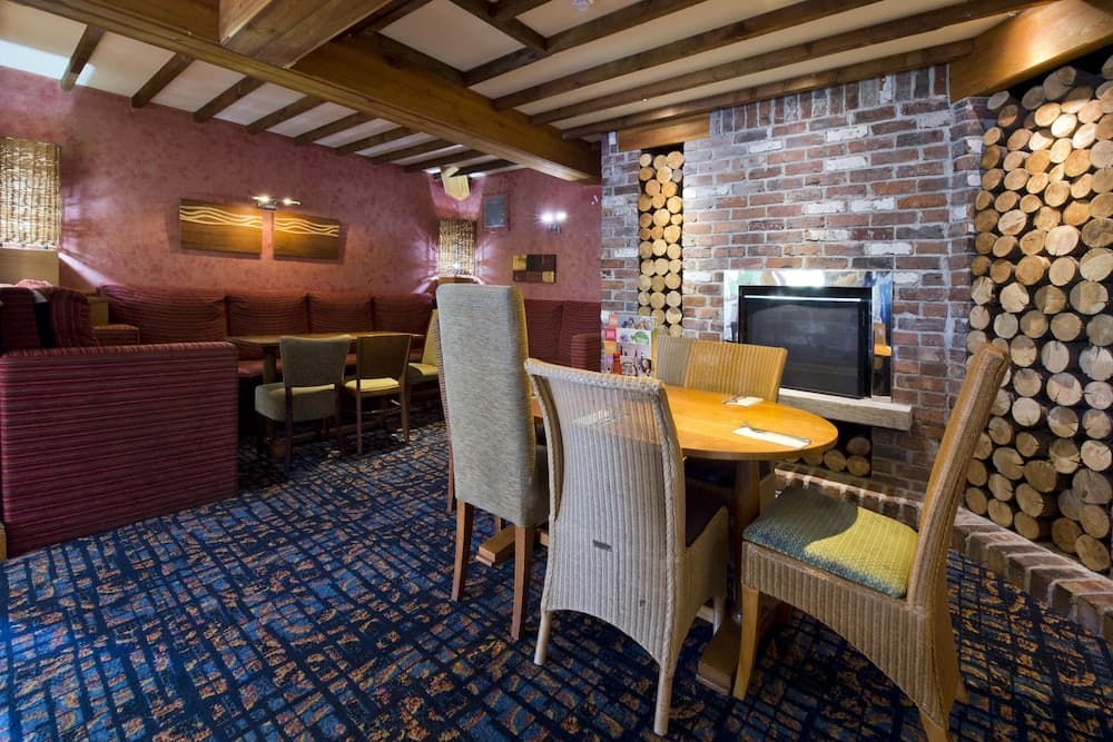 Premier Inn Bristol South photo 5