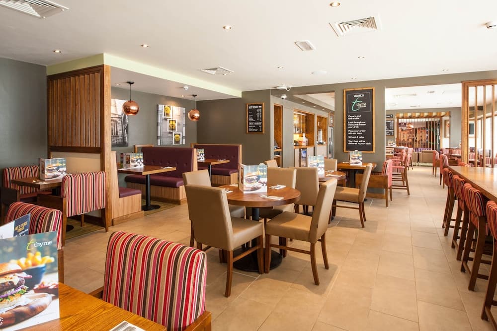 restaurant