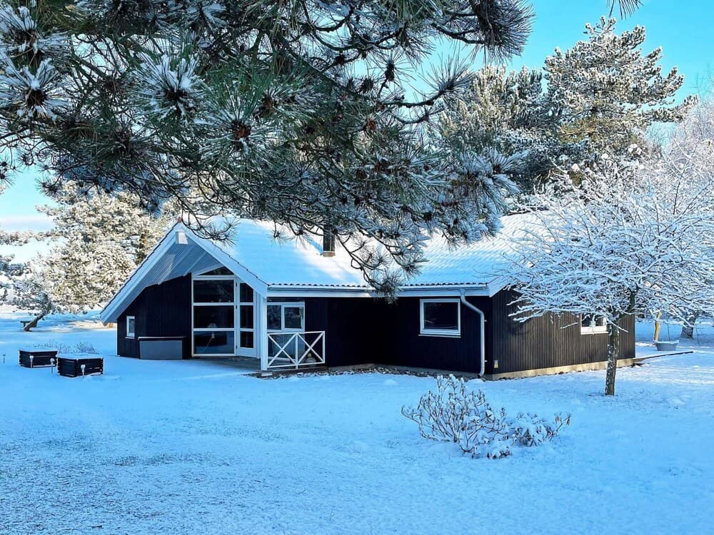 6 Person Holiday Home in Rodby