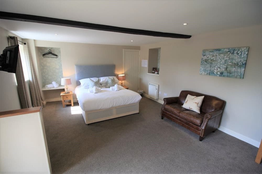 The Riverside Inn photo 9