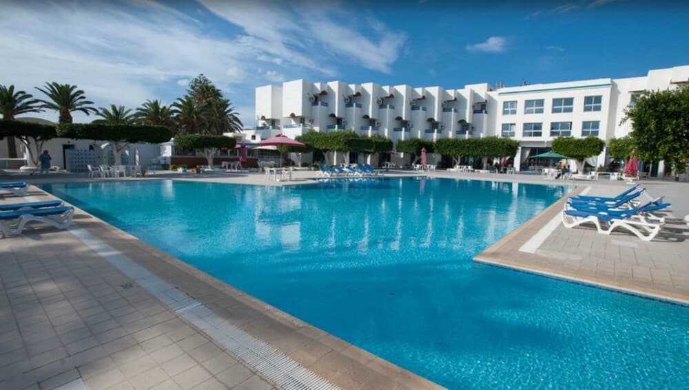 Hotel Les Pyramides photo 3