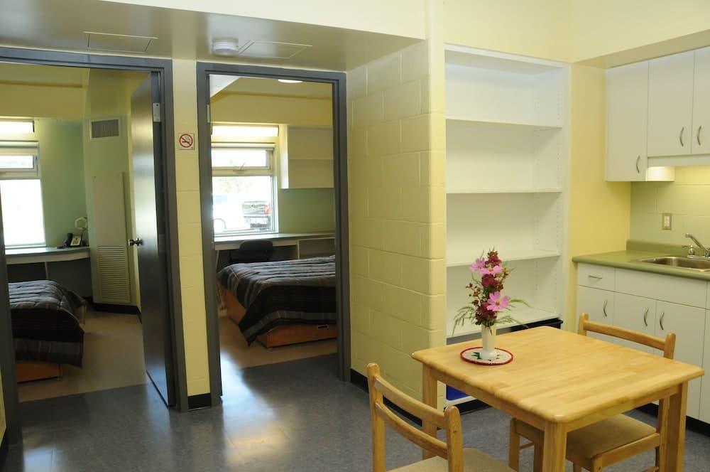 Residence & Conference Centre - Sudbury West