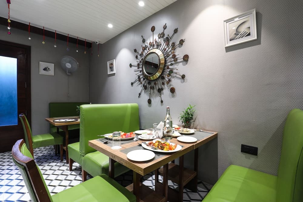 Hotel Blue Stone - Nehru Place photo 3