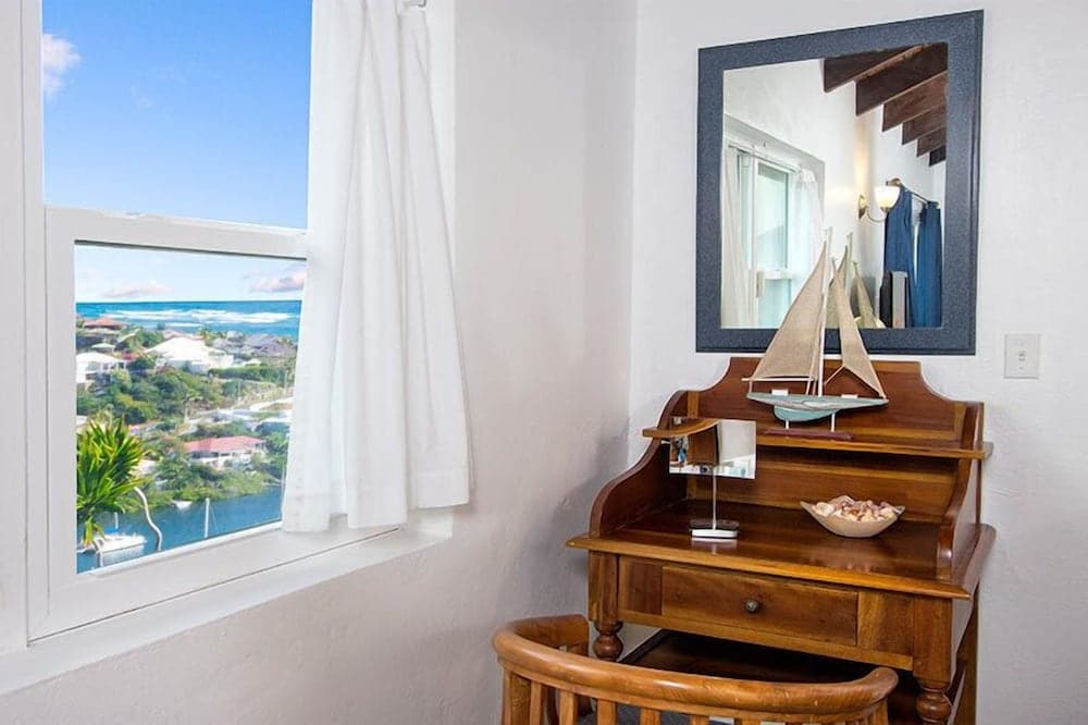 Arcadia by Island Properties Online photo 4
