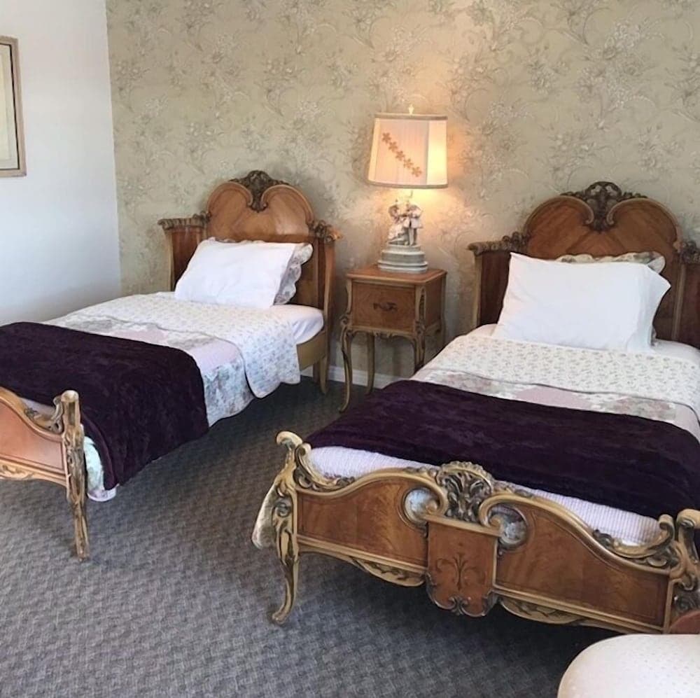 Honeycomb Bed & Breakfast photo 3