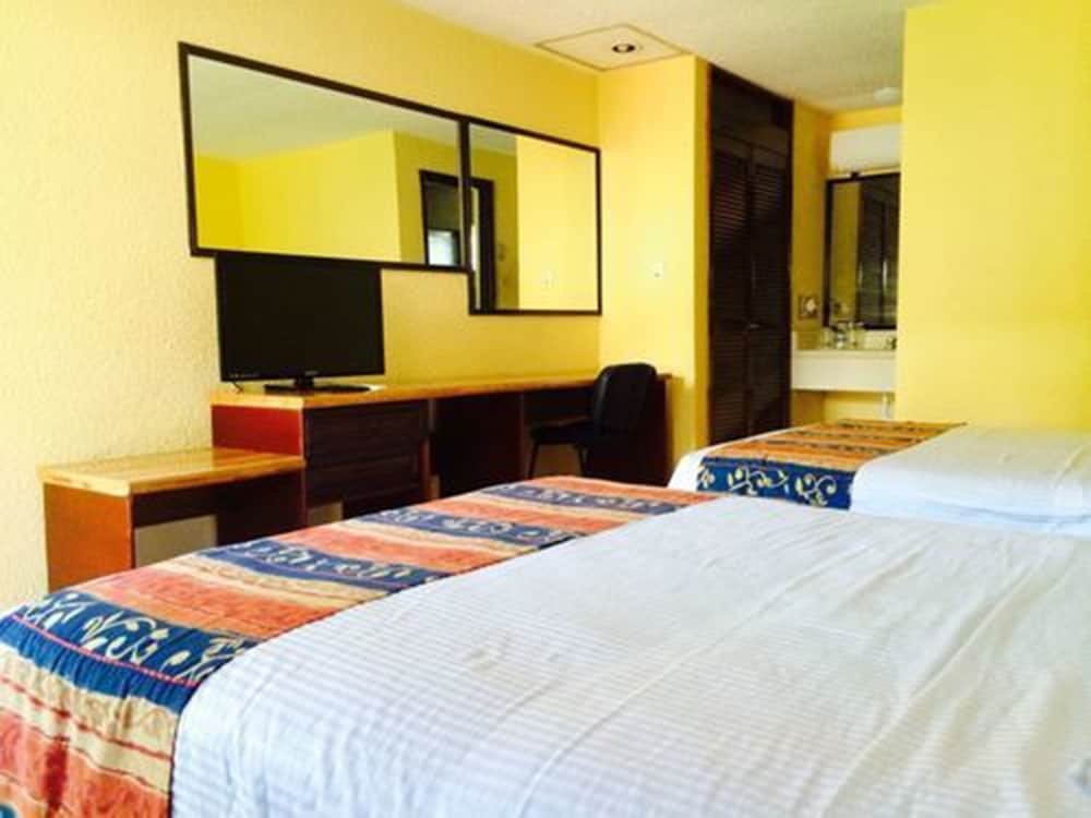 Hotel Lossandes photo 5