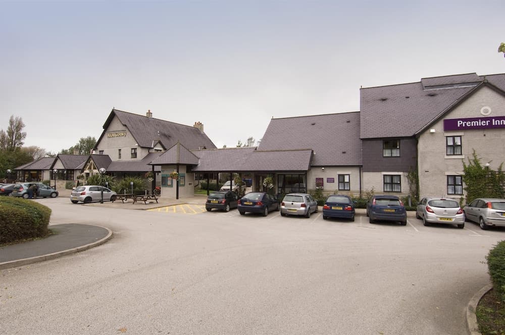 Premier Inn Llandudno - Glan-Conwy photo 6
