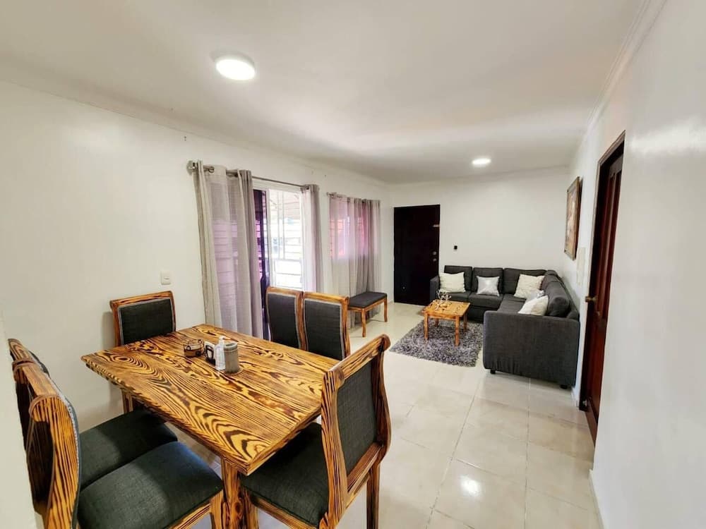 Charming 3-bed Apartment 2 Bano Aire Acondicionado photo 6