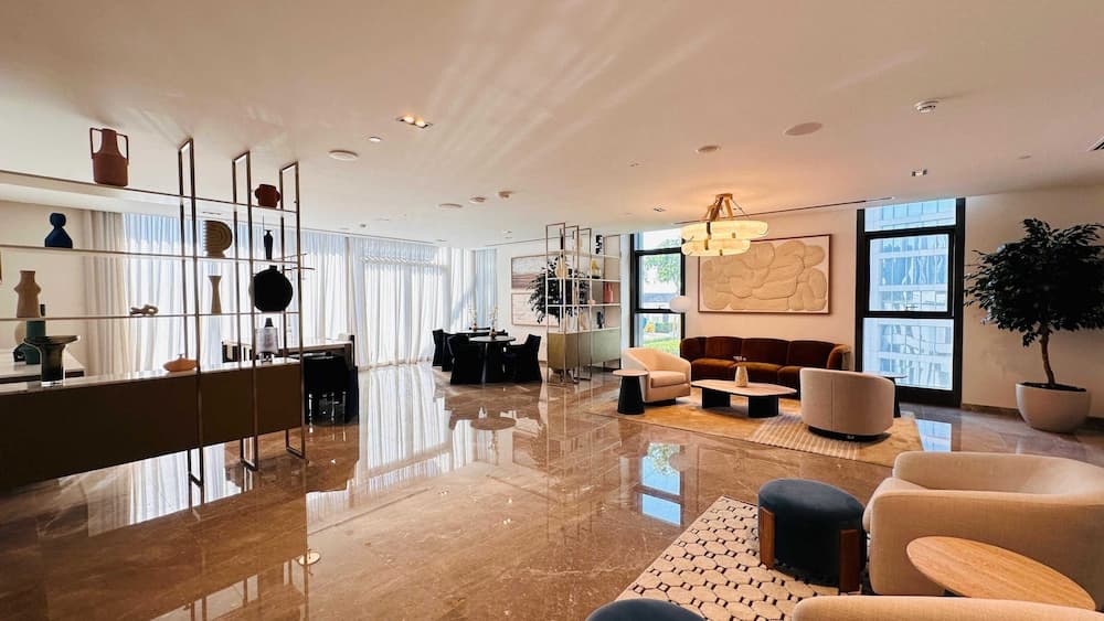 OYO HOME 1350 Premium 1-bed Apt Burj Crown photo 8