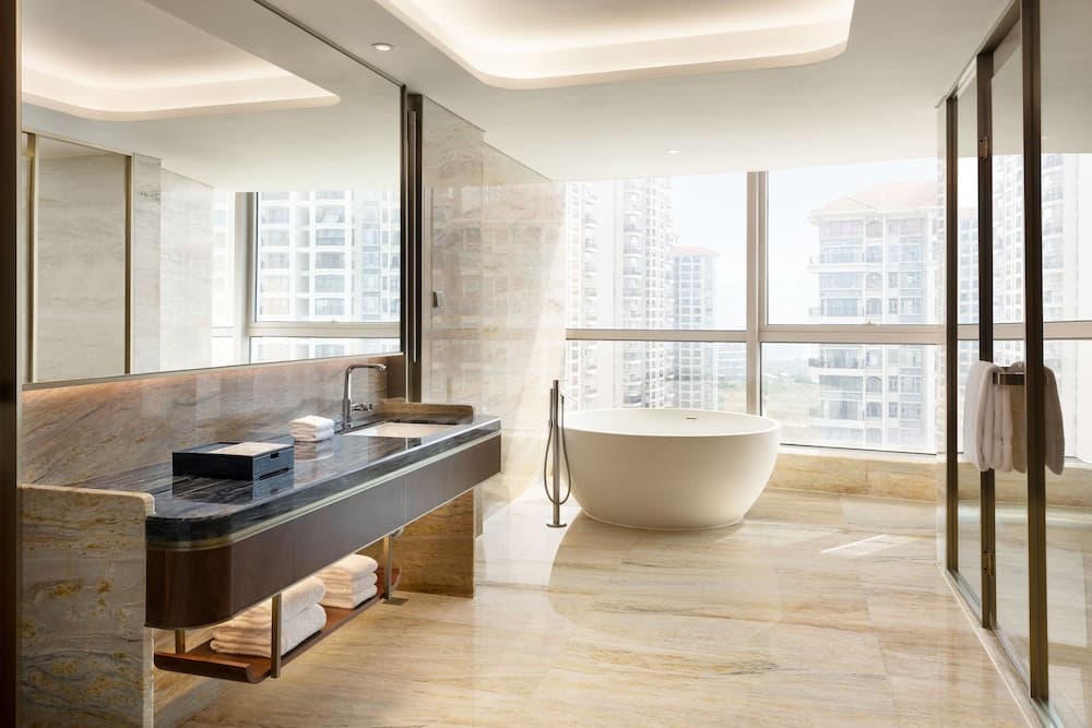 Sheraton Zhanjiang Hotel photo 7