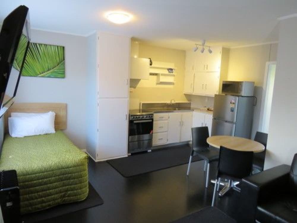 Blue Wave Motel Mount Maunganui photo 2