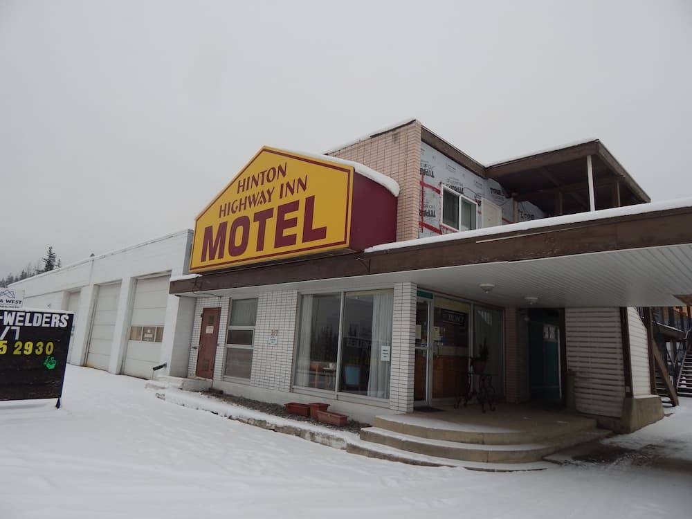 Hinton Highway Inn photo 7