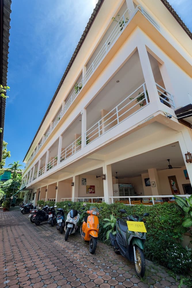 Smile House Karon photo 3