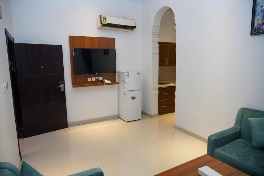 Laylati Al Nagah photo 3