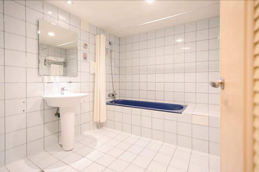 i-Deal Hotel photo 2