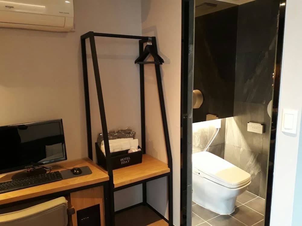 2day Hotel photo 4