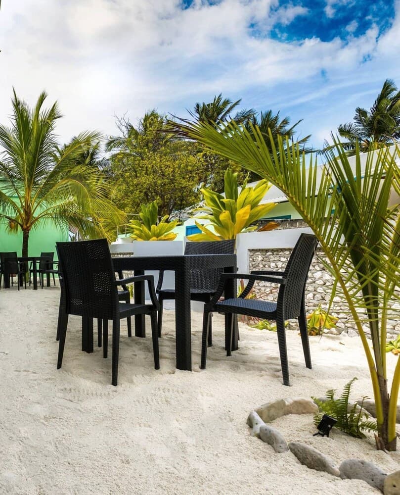 Blue Coral Vashafaru photo 2
