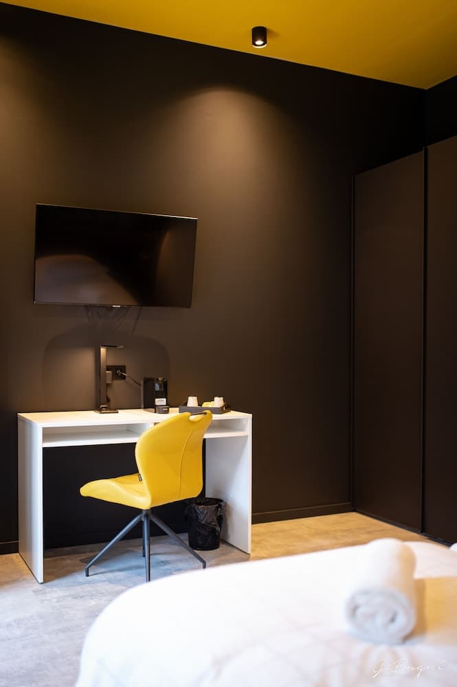 Hotel La Reine photo 3