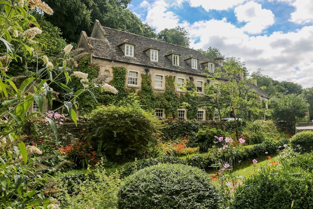 Swan Hotel