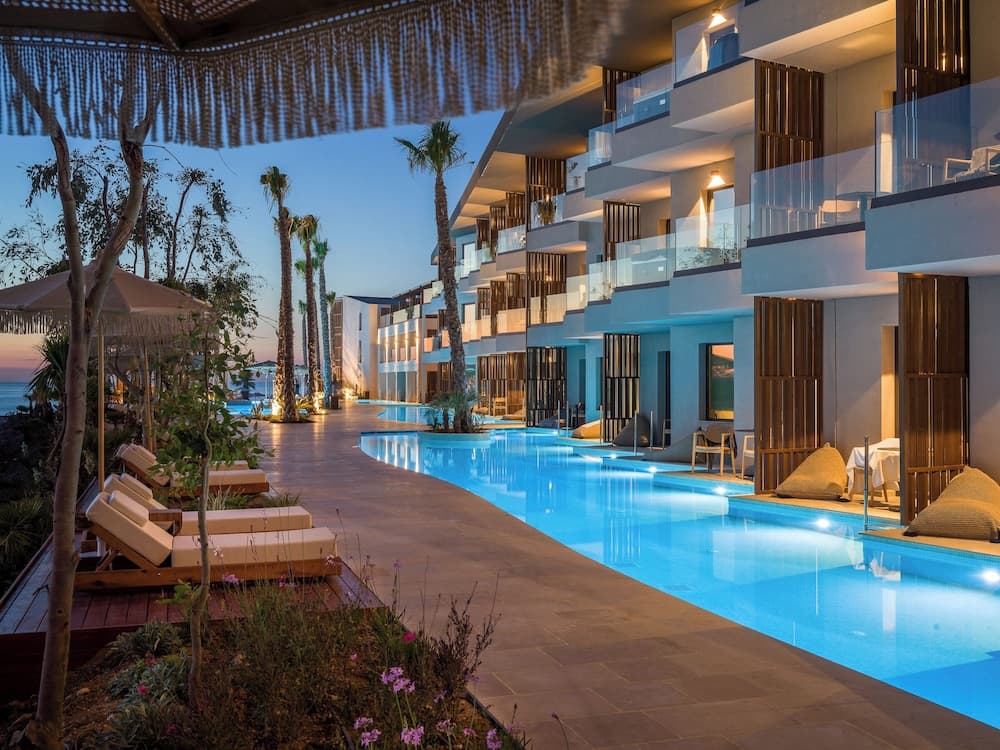 Nalu Resort & Spa photo 2